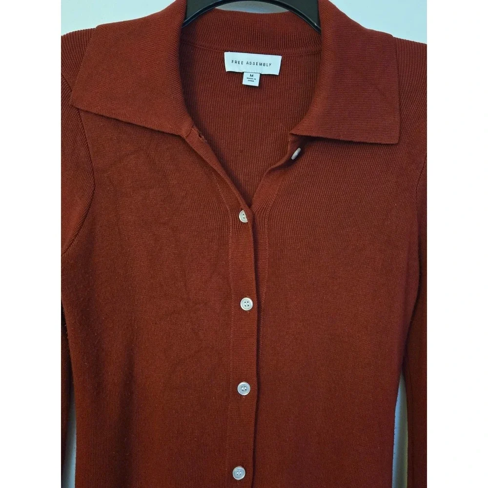 Free Assembly Ribbed Button Front Knit Top Rust Brown Collared Long Sleeve - Picture 4 of 12